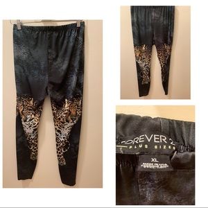 Tights with leopard 🐆 art